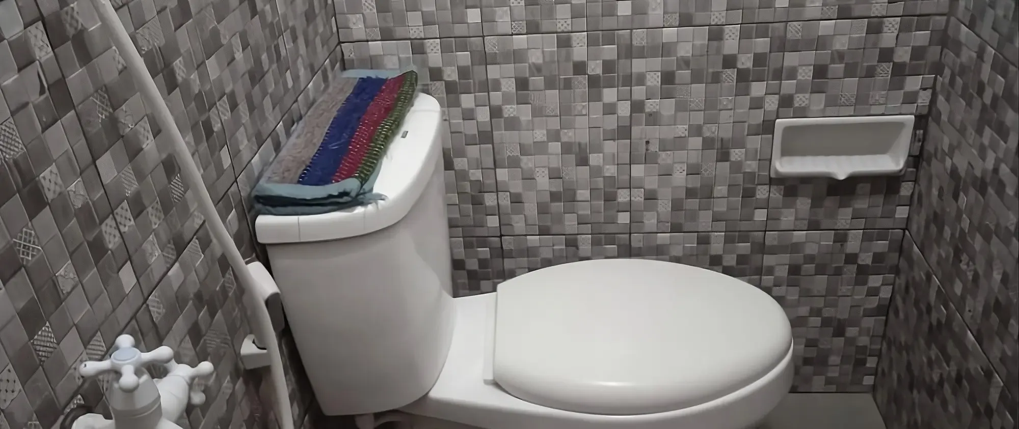 Toilet pribadi didalam kamar